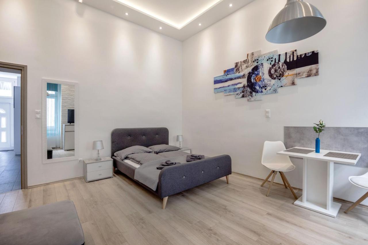 Elegant Studio In Central Budapest Extérieur photo
